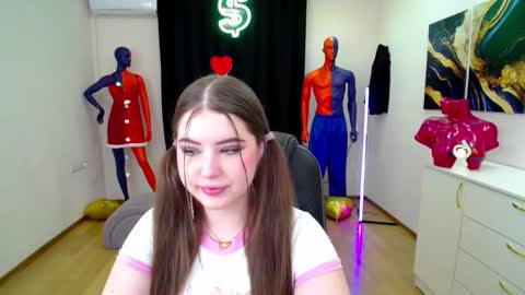 Snapshot of nicolefoxery chatting on 02-16-25, 06:21 nicolefoxery online show from 02-16-25, 06:21