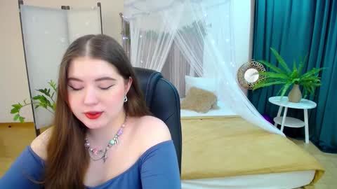 Snapshot of nicolefoxery chatting on 03-11-25, 06:30 nicolefoxery online show from 03-11-25, 06:30