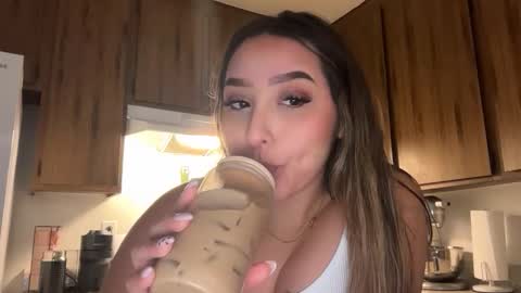 Snapshot of nicolelovesyou444 chatting on 02-05-26, 03:49 nicolelovesyou444 online show from 02-05-26, 03:49