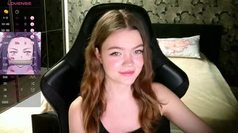 NicoleMeew online show from 01-18-25, 11:00