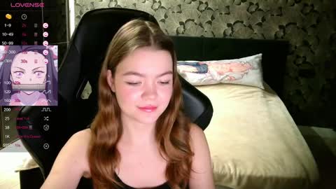 NicoleMeew online show from 01-19-25, 10:39