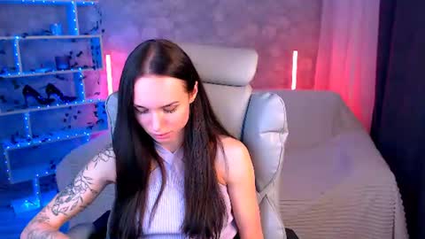Snapshot of nicolemerz chatting on 07-10-26, 05:37 Nicole online show from 07-10-26, 05:37