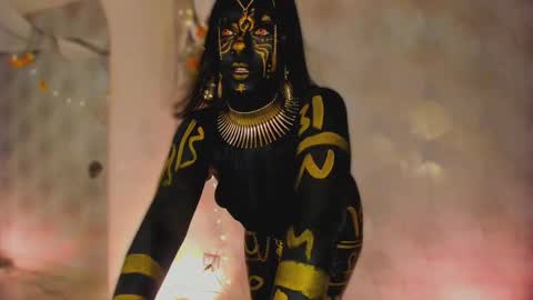 Andrea give it a thumbs up please its important  online show from 10-29-25, 02:30