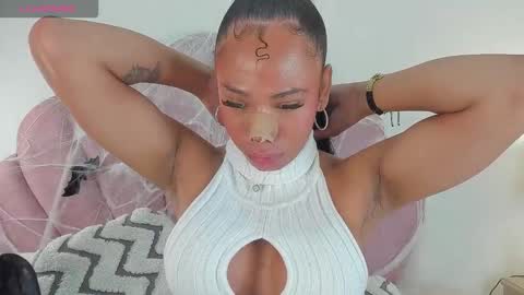 NICOLE online show from 10-20-25, 12:27