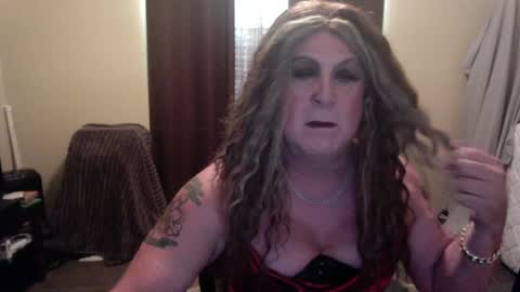 Nicole CD online show from 05-24-26, 12:37