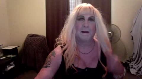 Snapshot of nicolescdfantasies chatting on 06-29-26, 07:14 Nicole CD online show from 06-29-26, 07:14