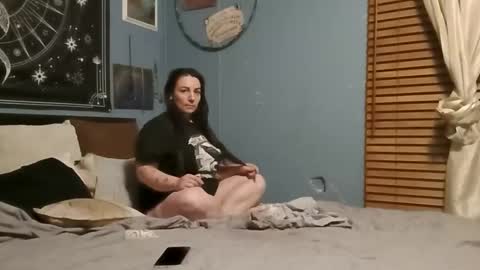 nicolescontent2025 online show from 04-09-26, 03:06