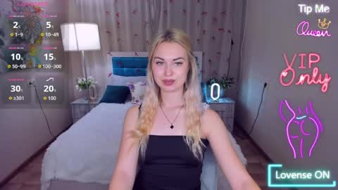 NicoleStunning online show from 06-02-26, 05:53