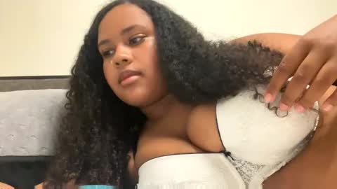 nicolette356 online show from 10-18-25, 02:03