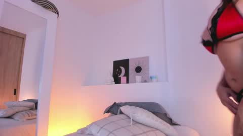 Nicole online show from 03-25-26, 11:16