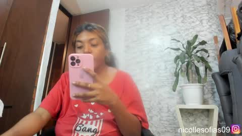 nicolle4 online show from 04-05-26, 02:20