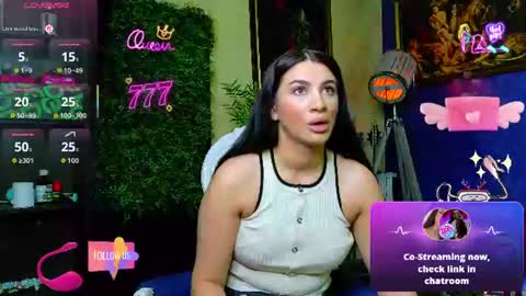 Snapshot of nicollepalmer chatting on 07-13-26, 09:56 Nicolle online show from 07-13-26, 09:56