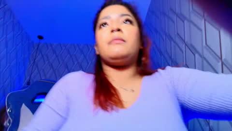 Snapshot of nicolletaylorq chatting on 12-01-25, 04:17 Nicolle Miley online show from 12-01-25, 04:17