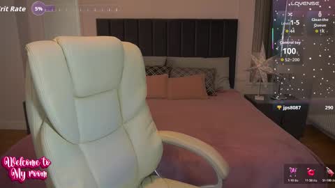 Snapshot of nicolnightt chatting on 02-03-26, 06:22 Nicole online show from 02-03-26, 06:22