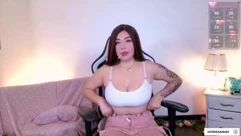 Nicol online show from 10-23-25, 01:16