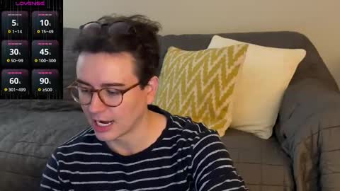 Snapshot of nigelhart chatting on 12-17-24, 04:45 Nigel Hart online show from 12-17-24, 04:45