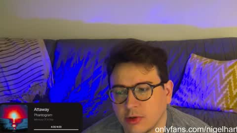 Snapshot of nigelhart chatting on 02-02-25, 01:23 Nigel Hart online show from 02-02-25, 01:23