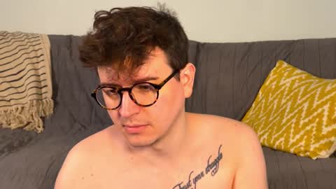 Snapshot of nigelhart chatting on 02-05-25, 04:16 Nigel Hart online show from 02-05-25, 04:16