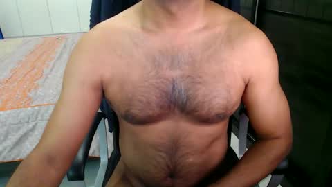 night_rider09711 online show from 02-04-25, 08:46