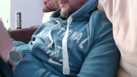 MikeVanDyck online show from 05-04-26, 05:53