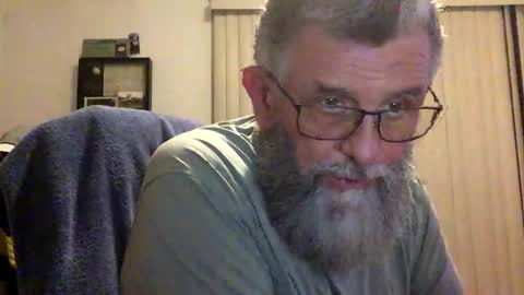 nightmoves1970 online show from 04-21-26, 02:48