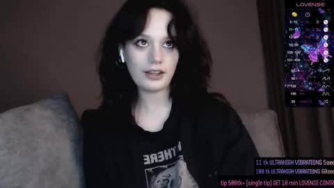 Snapshot of nightpurr chatting on 12-04-25, 06:38 Darcy online show from 12-04-25, 06:38