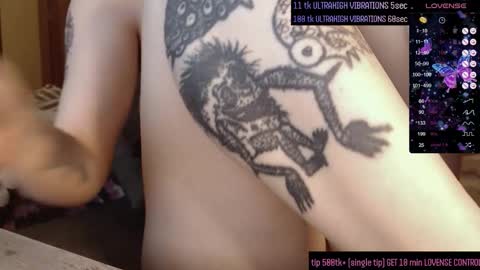 Snapshot of nightpurr chatting on 01-14-26, 07:52 Darcy online show from 01-14-26, 07:52