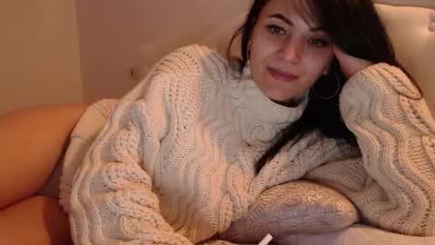 Snapshot of nightssecret chatting on 01-13-26, 02:44 leona online show from 01-13-26, 02:44