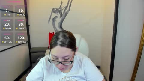 Anni online show from 02-08-25, 10:29