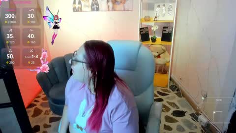 Anni online show from 10-04-25, 01:20