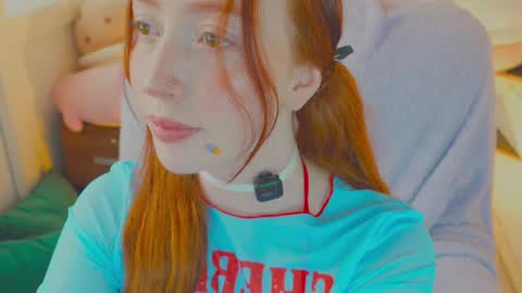 Snapshot of niilaa chatting on 02-11-26, 05:07 of Nylasweet online show from 02-11-26, 05:07