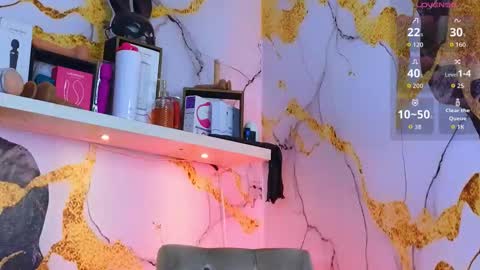 Nijinsky online show from 12-05-25, 10:57