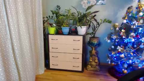 Snapshot of nika_black111 chatting on 01-03-25, 04:37 Nika online show from 01-03-25, 04:37