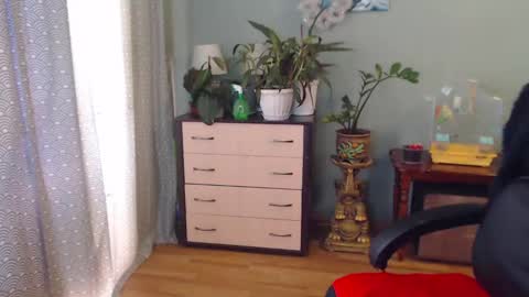 Snapshot of nika_black111 chatting on 02-02-25, 01:08 Nika online show from 02-02-25, 01:08