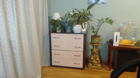 Snapshot of nika_black111 chatting on 02-28-25, 07:35 Nika online show from 02-28-25, 07:35