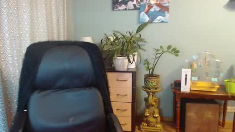 Snapshot of nika_black111 chatting on 03-04-25, 03:48 Nika online show from 03-04-25, 03:48