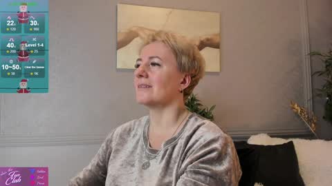 Nika online show from 12-25-24, 11:33