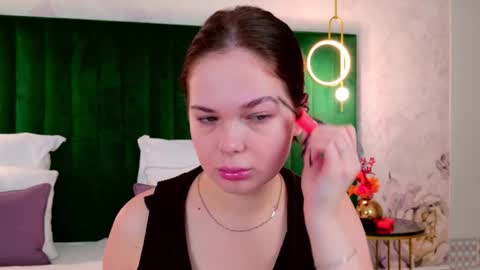 Snapshot of nikaflowers chatting on 10-05-25, 02:10 Nika online show from 10-05-25, 02:10