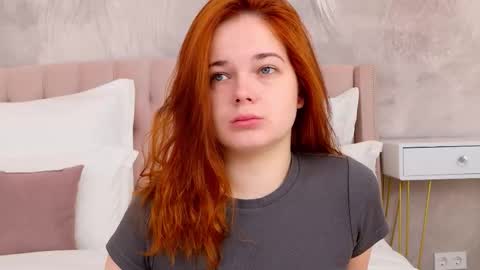 Snapshot of nikaflowers chatting on 11-10-25, 02:21 Nika online show from 11-10-25, 02:21