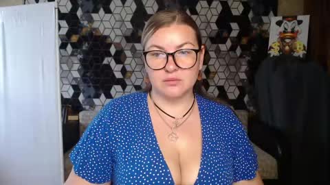 Snapshot of nikaskylink chatting on 05-11-26, 05:46 Nika online show from 05-11-26, 05:46