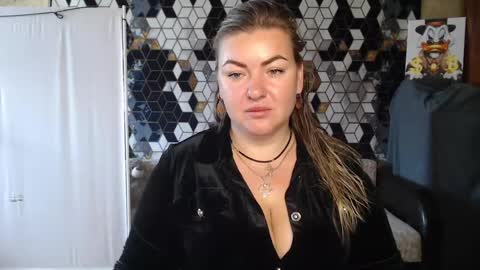 Snapshot of nikaskylink chatting on 06-02-26, 04:58 Nika online show from 06-02-26, 04:58