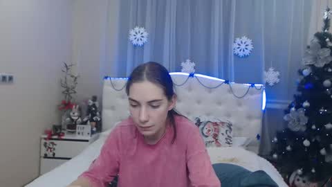 Snapshot of nikastarkk chatting on 12-11-24, 01:47 nikastarkk online show from 12-11-24, 01:47
