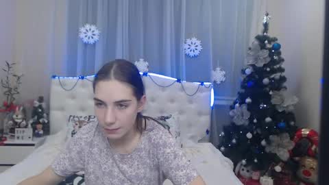 Snapshot of nikastarkk chatting on 12-11-24, 07:25 nikastarkk online show from 12-11-24, 07:25