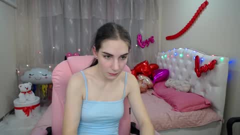 Snapshot of nikastarkk chatting on 01-31-25, 01:33 nikastarkk online show from 01-31-25, 01:33