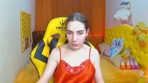 Snapshot of nikastarkk chatting on 02-14-25, 07:54 nikastarkk online show from 02-14-25, 07:54