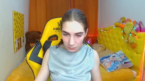 Snapshot of nikastarkk chatting on 02-25-25, 10:39 nikastarkk online show from 02-25-25, 10:39