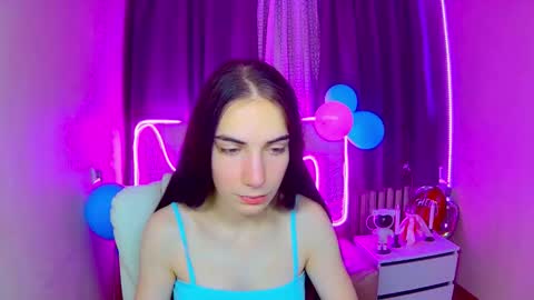 Snapshot of nikastarkk chatting on 10-09-25, 08:01 nikastarkk online show from 10-09-25, 08:01