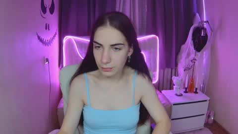 Snapshot of nikastarkk chatting on 10-14-25, 06:25 nikastarkk online show from 10-14-25, 06:25