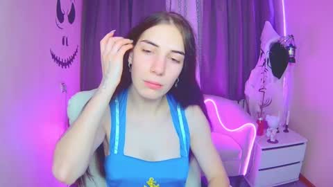 nikastarkk online show from 11-04-25, 08:19