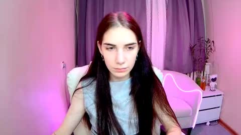 nikastarkk online show from 11-19-25, 07:36